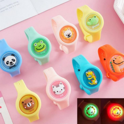 [키즈비전] KC인증 LED 모기퇴치팔찌(랜덤/10개 이상 구매 가능)