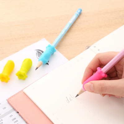 [델리] 실리콘 연필깍지 그립 4개입