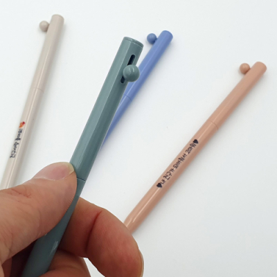 [스쿨피오디]메시지 필기구_니들 노크 볼펜