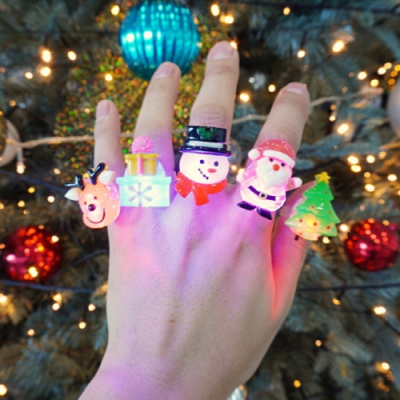 [토이토] 크리스마스 LED 라이트 반지 (종류 랜덤)