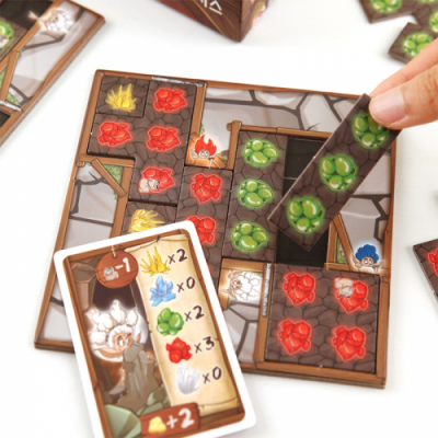 [브레인티저스] 아웃오브마인 보드게임 (2-4인, 도형, 기억력)