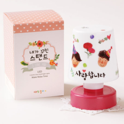 [아트랄라] 가족사랑미니스탠드(색상랜덤)-투명스티커포함